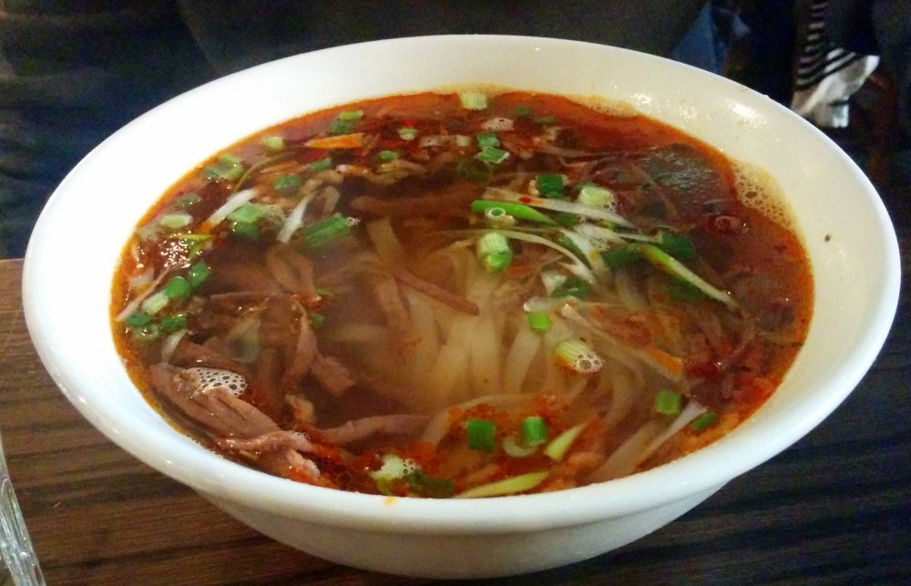 bun bo hue at pho spitalfields
