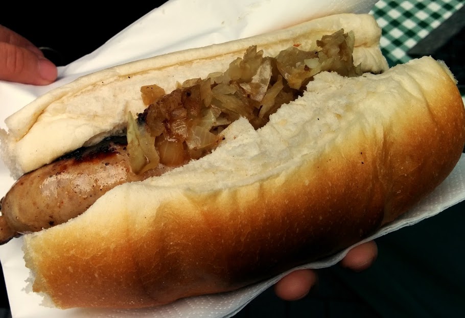 windsor town food market england pork bun hot dog